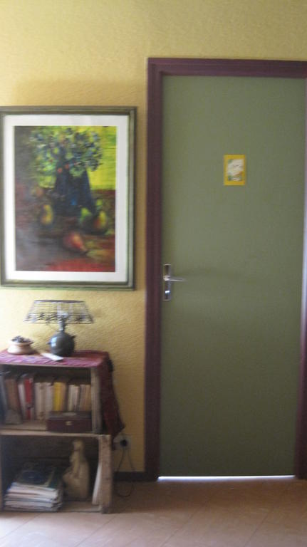 La Trobada Hotel Escaro Room photo
