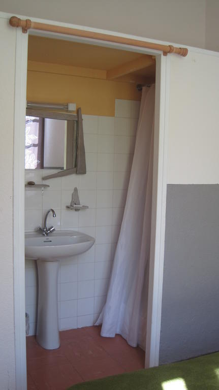 La Trobada Hotel Escaro Room photo